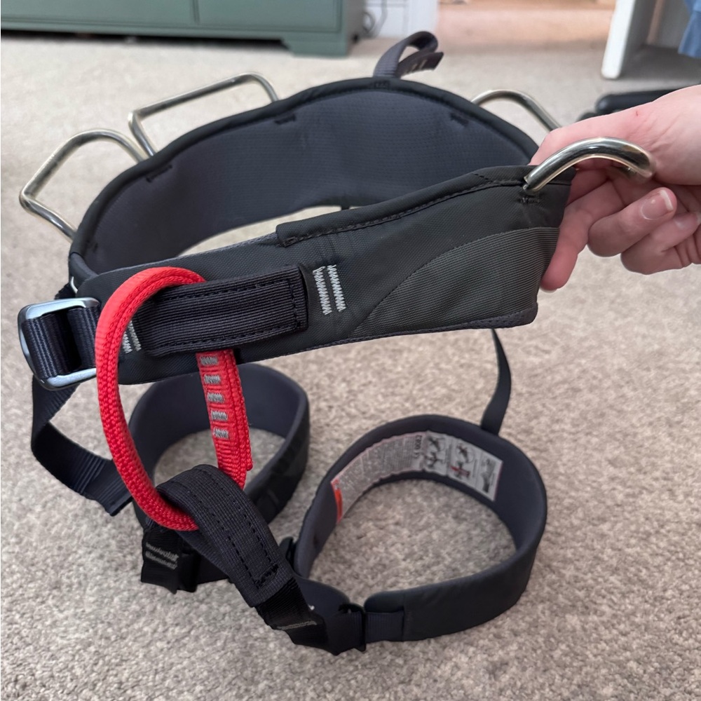 Black Diamond harness + accessories